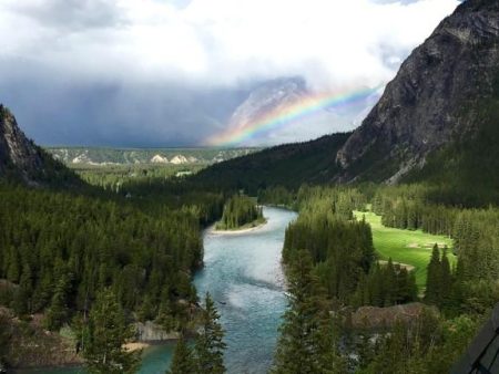 Banff - landscape crop Online now